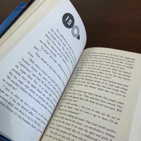 Mockingjay (The Hunger Games) Pre-Owned Book. - Picture 13 of 13